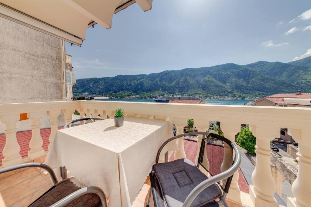Sailor'S Knot Apartment - Central And Amazing Sea View Kotor Extérieur photo